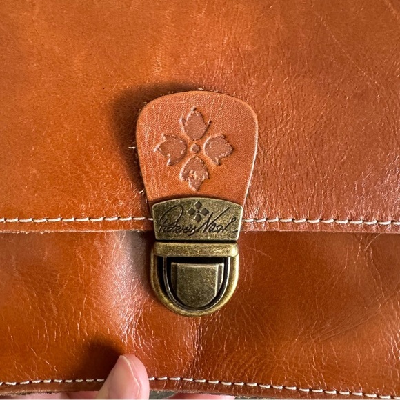 Patricia Nash Womens Lanza Crossbody Bag Tan Boho Western Leather Vaction - Picture 3 of 12